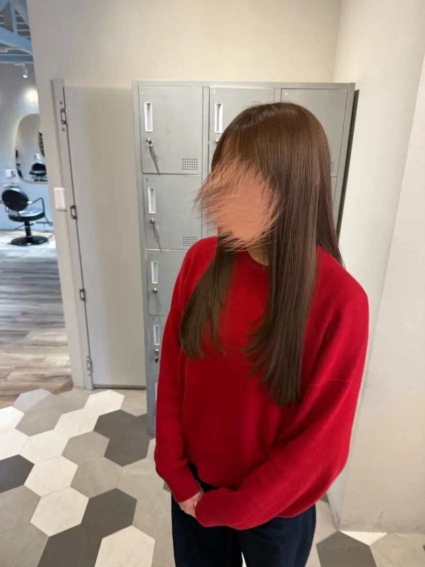 ロング 顔まわりレイヤー レイヤーカット カット トリートメント モデル募集🪻 /ゆるりのヘアスタイル