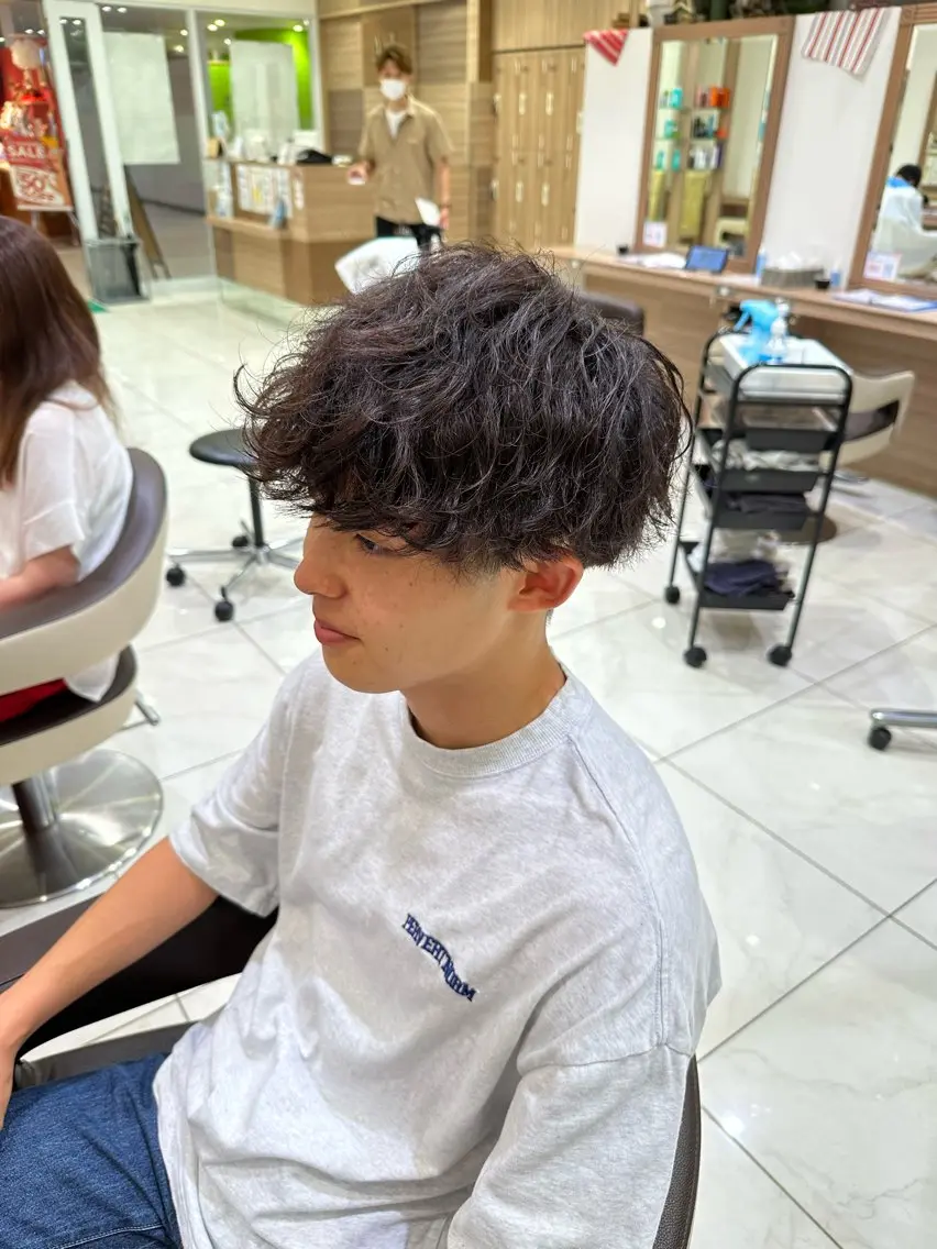 ショート パーマ カット パーマ 渡邉 理央のヘアスタイル