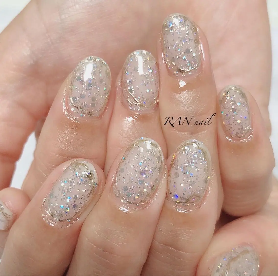 ネイル ジェルネイル キラキラネイル ミラーネイル ワンカラーネイル パラジェル ハンドネイル フットネイル RAN nailのネイルデザイン