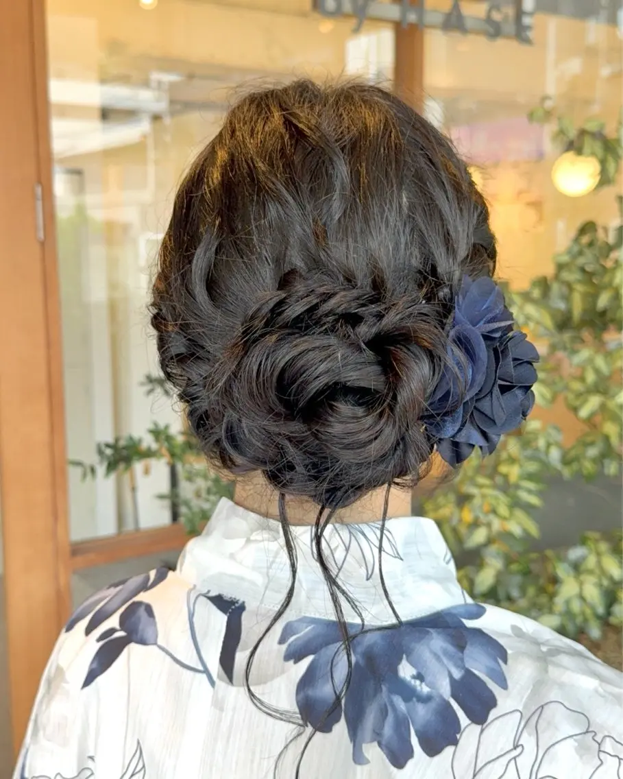ロング ヘアアレンジ 浴衣 ヘアセット 浦辻 夏紀のヘアスタイル