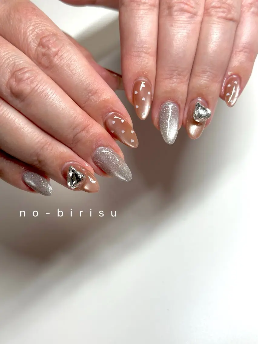 セミロング ハンドネイル no-birisu nailのネイルデザイン