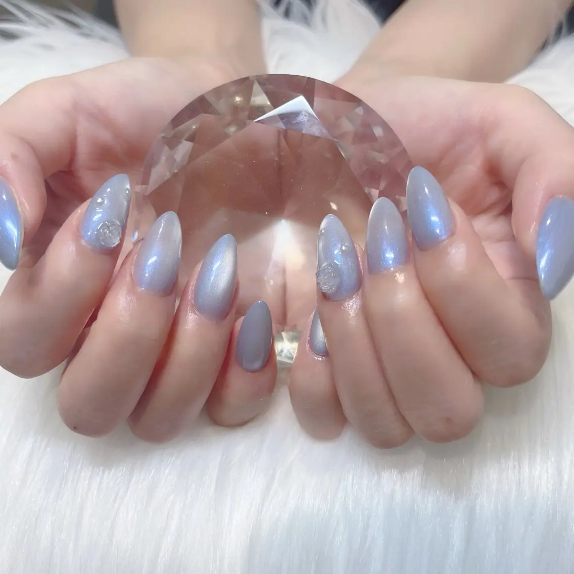 ネイル アートネイル ガーリー 韓国ネイル 水色 マグネットネイル KOKONA 🎀のネイルデザイン