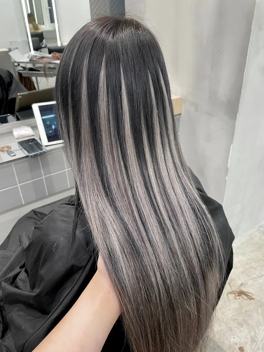 ロング カラー ヘアアレンジ プルエクステ バレイヤージュ デザインカラー エクステ レイヤーカット ヘアカラー エクステ 🎀プルエクステ みまひかる🎀のヘアスタイル