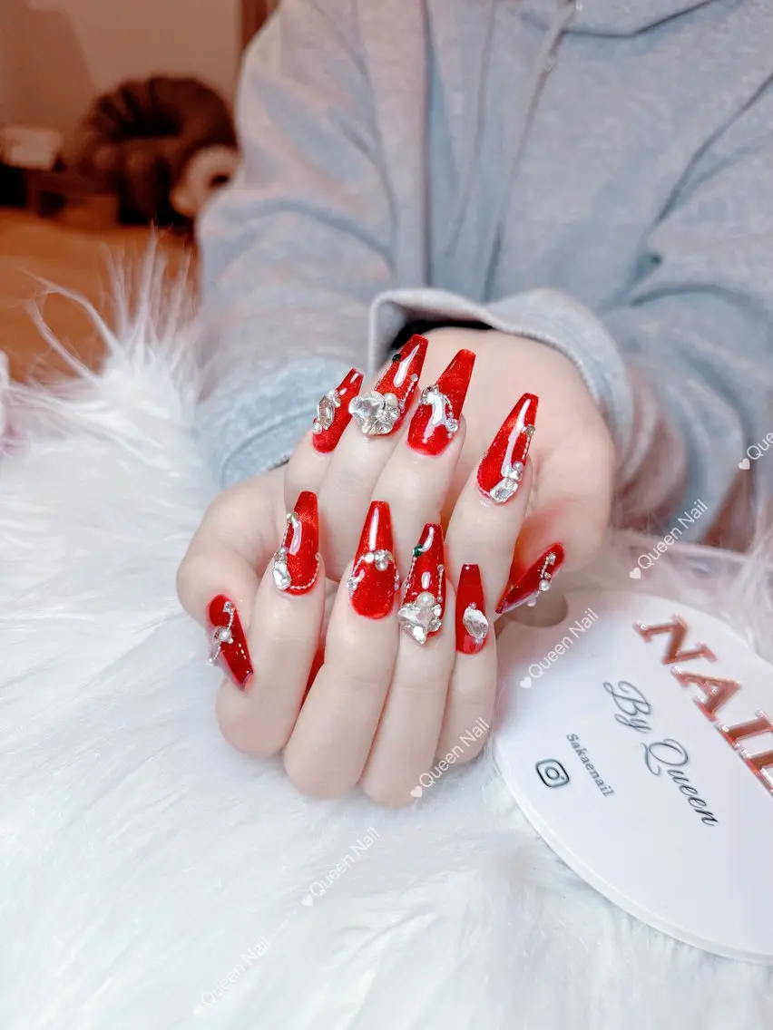 ネイル ネイルチップ Queen Nail Salonのネイルデザイン