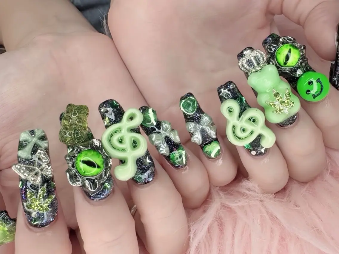 ネイル アートネイル フレンチネイル ジェルネイル 韓国ネイル ミラーネイル ハンドネイル Rin Nail 新大久保店のネイルデザイン