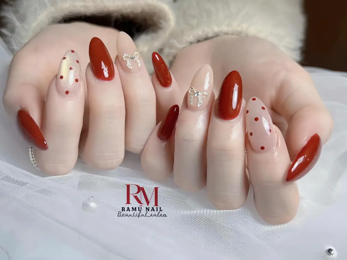 ネイル アートネイル チークネイル 長さ出し フレンチネイル グラデーション ハンドネイル RAMU_Nail 池袋店のネイルデザイン