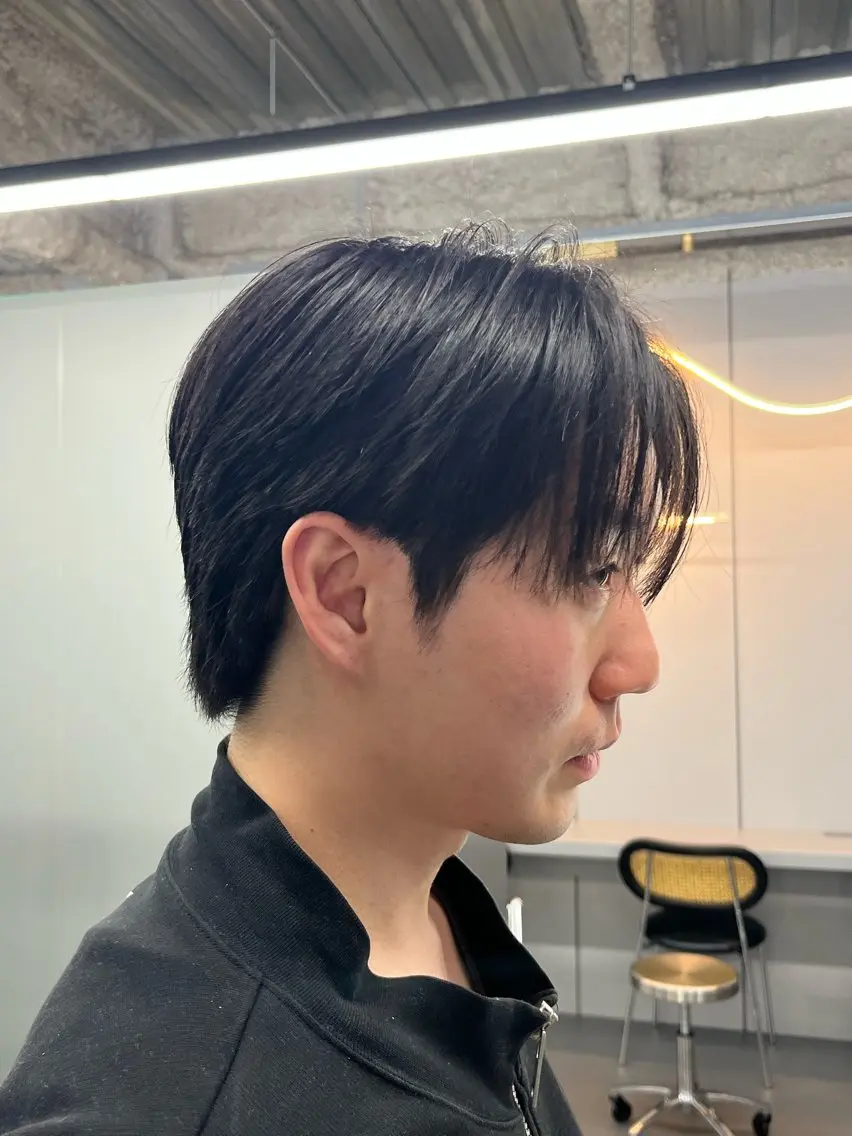 メンズ ダウンパーマ メンズ韓国風 メンズパーマ アイカ🐺 メンズ韓国ヘアのヘアスタイル