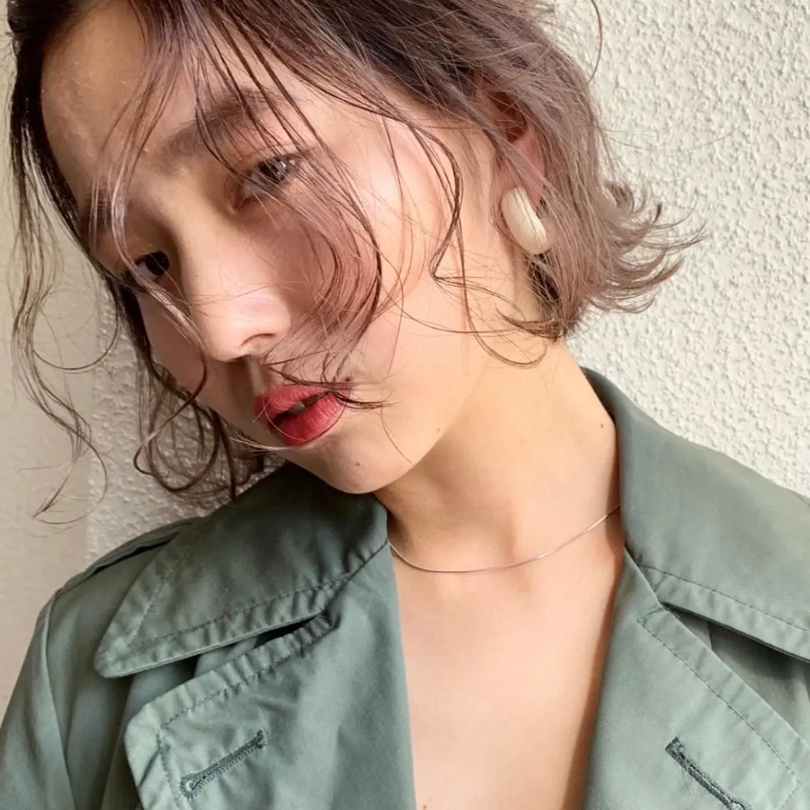 ミディアム カラー ベージュカラー ミルクティーベージュ レイヤー / メンズ 🇰🇷 細江 美紅のヘアスタイル