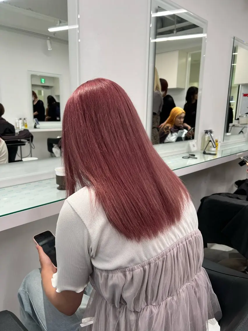 カラー ヘアカラー トリートメント ブリーチなし透明感 💗RYOTAのヘアスタイル