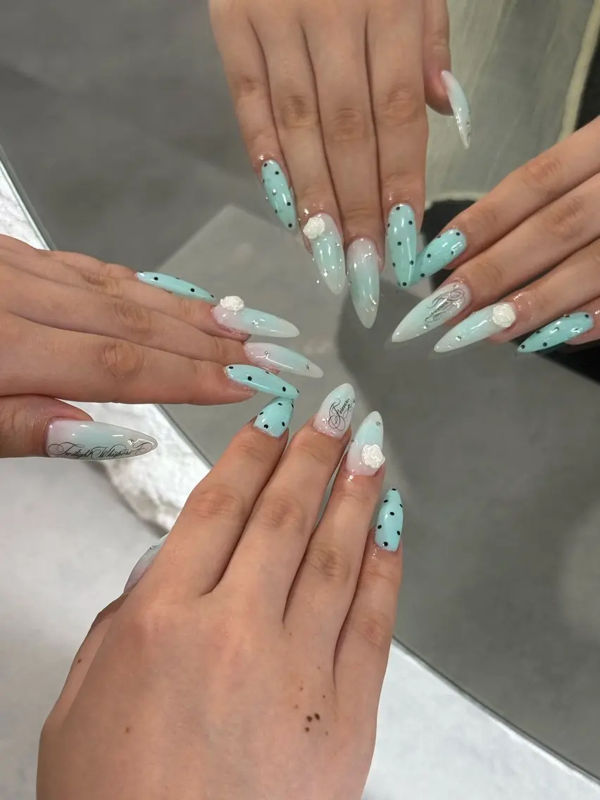 ネイル ハンドネイル tuki 8月予約受付中✨のネイルデザイン