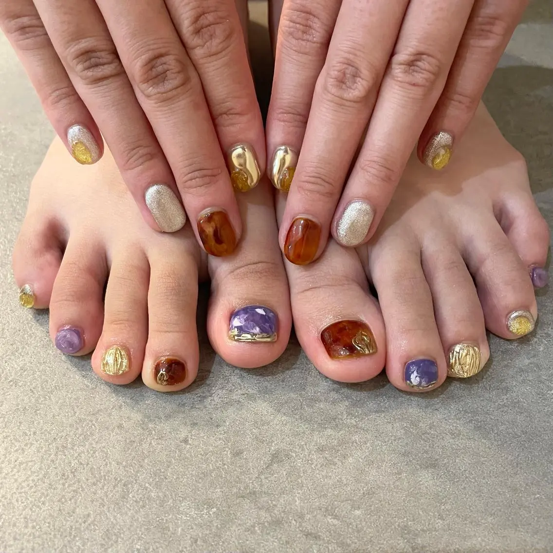ネイル フットネイル おそろいネイル Nail Salon Gummi.のネイルデザイン