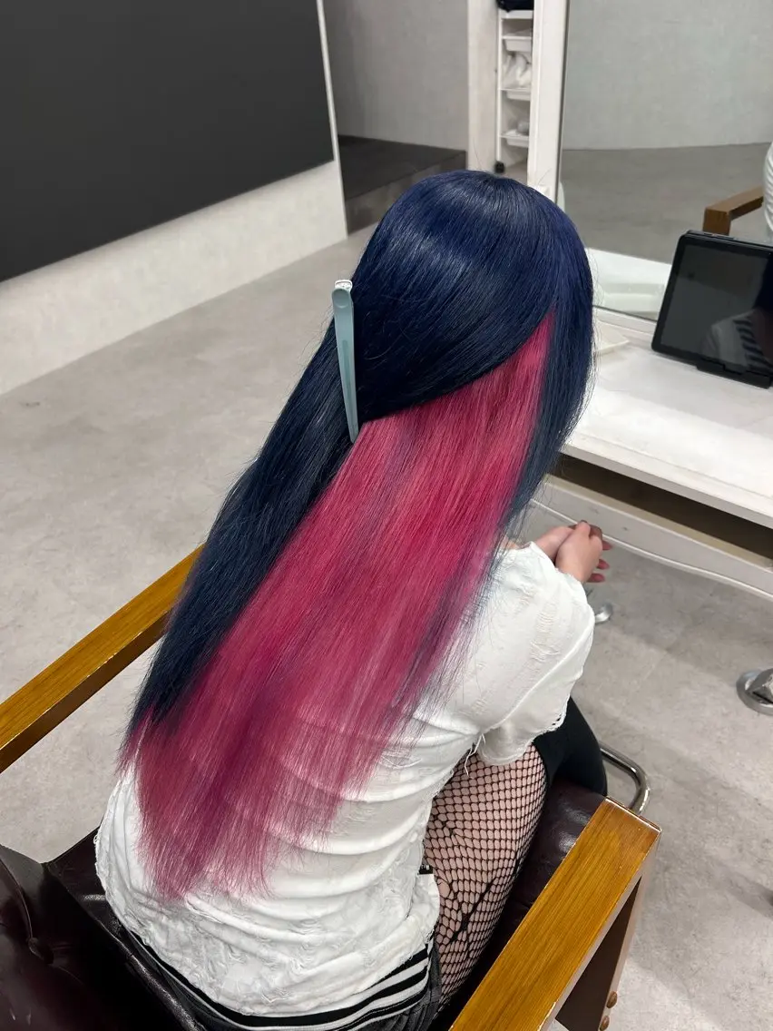 ロング ヘアカラー 🎀ブリーチカラー 🎀なつのヘアスタイル