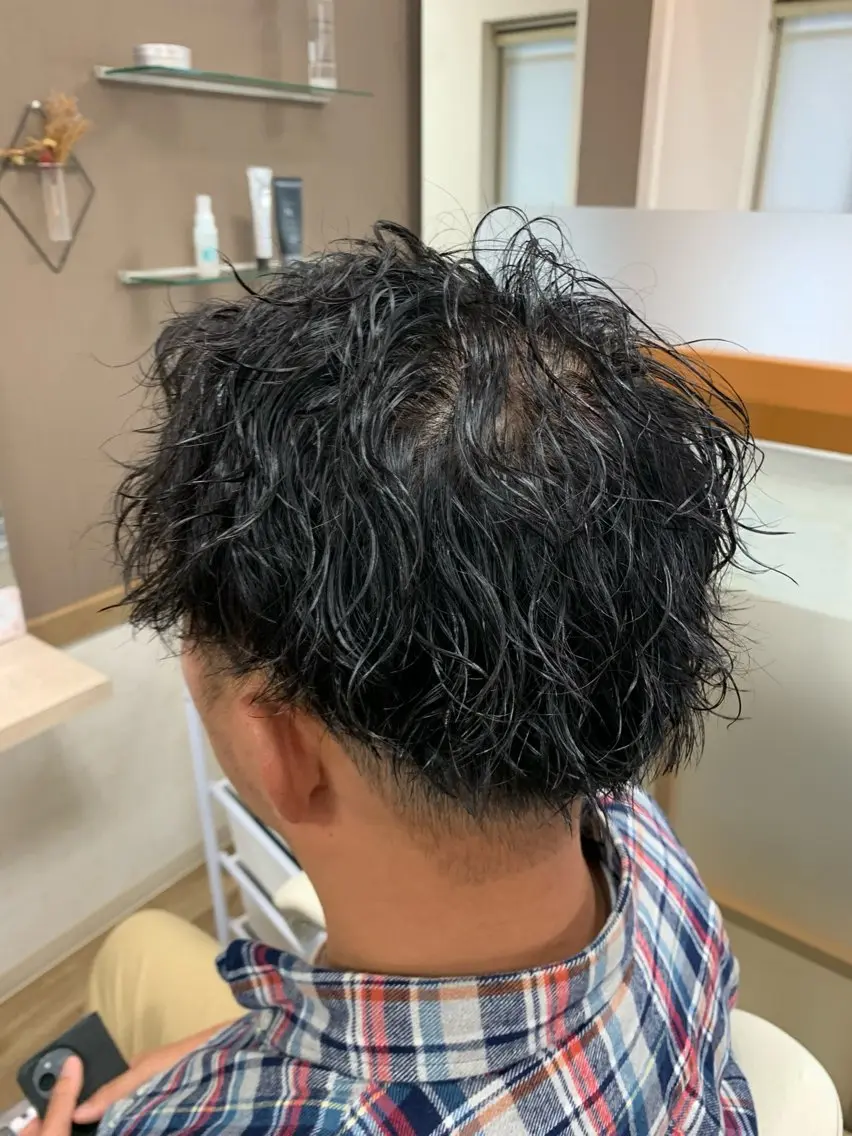 パーマ メンズ メンズパーマ ツイストスパイラルパーマ スパイラルパーマ カット パーマ 豊川／メンズ ／波巻きパーマ／ワダのヘアスタイル