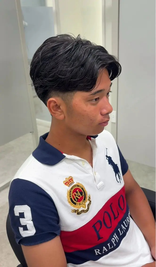 パーマ メンズ メンズパーマ ニュアンスパーマ パーマ よしえ /心斎橋パーマモデルのヘアスタイル