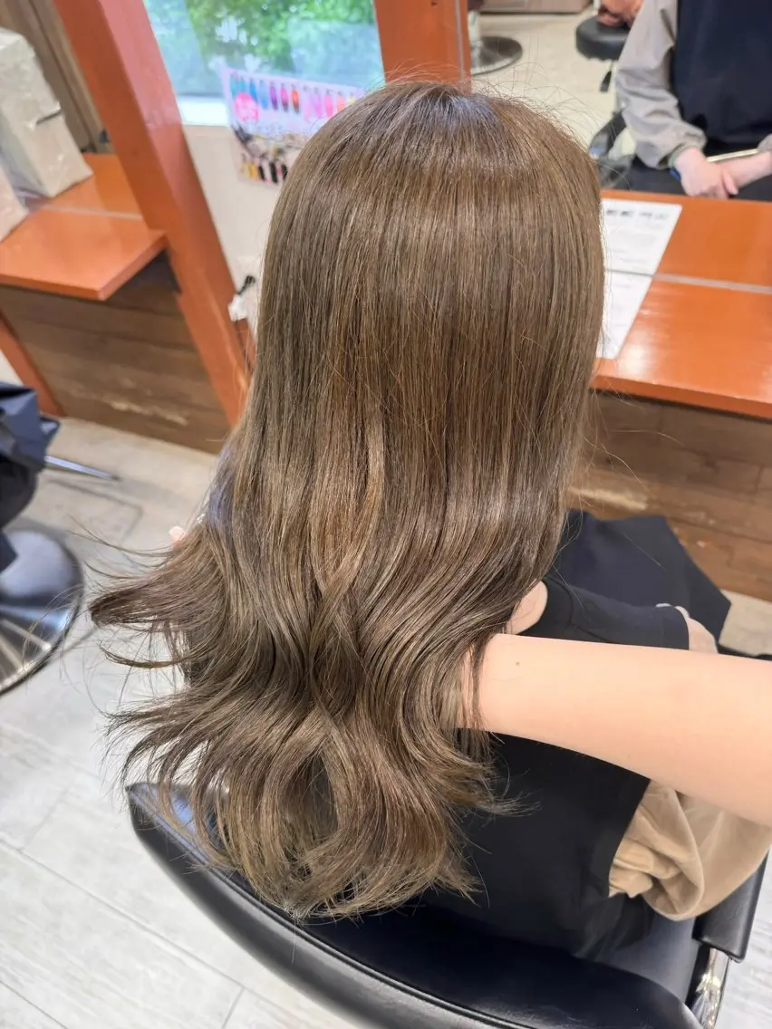 セミロング ヘアカラー AYANO💎💎 CIEL なんば店のヘアスタイル