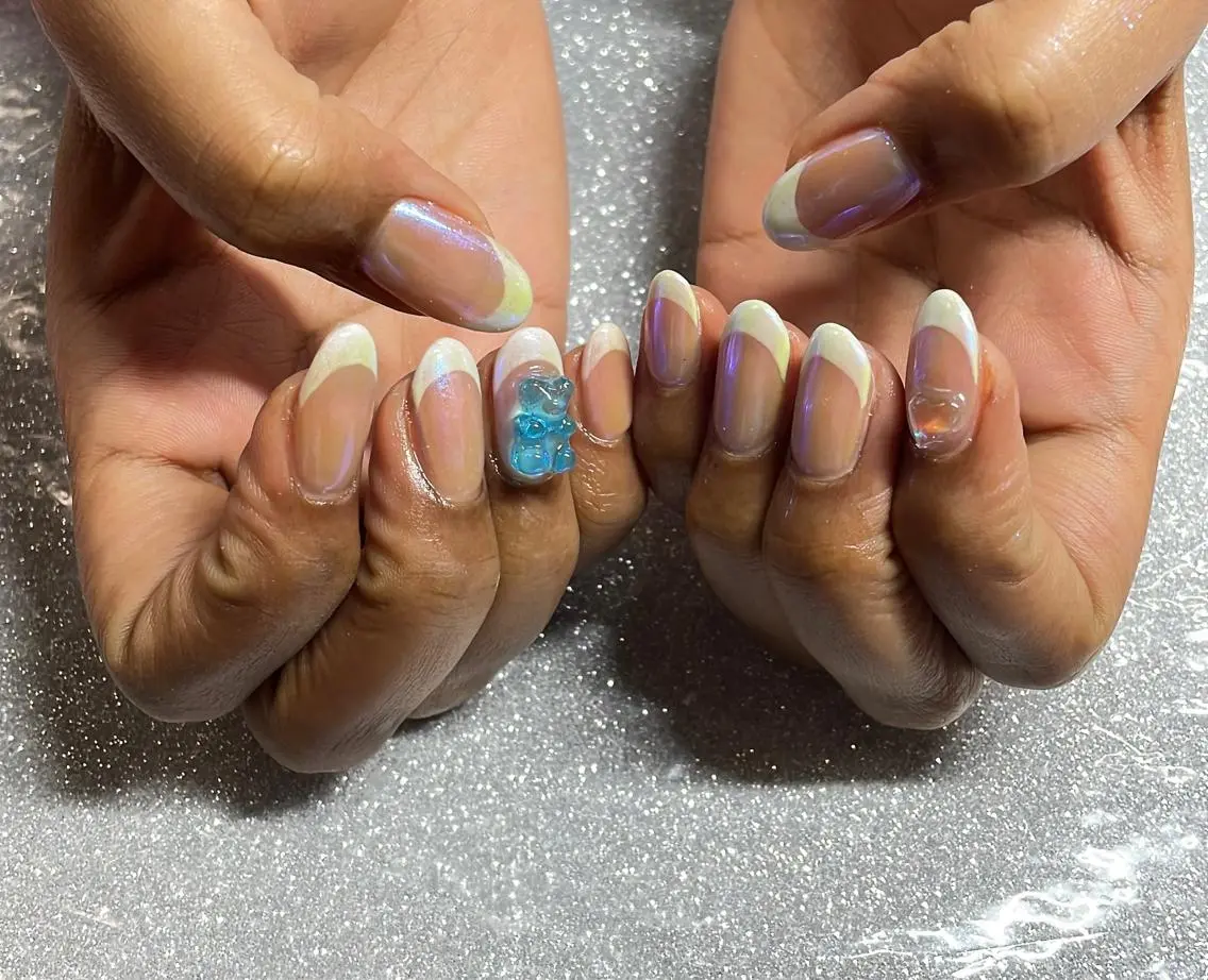 ネイル ハンドネイル VIERU 🌈🎀💖のネイルデザイン