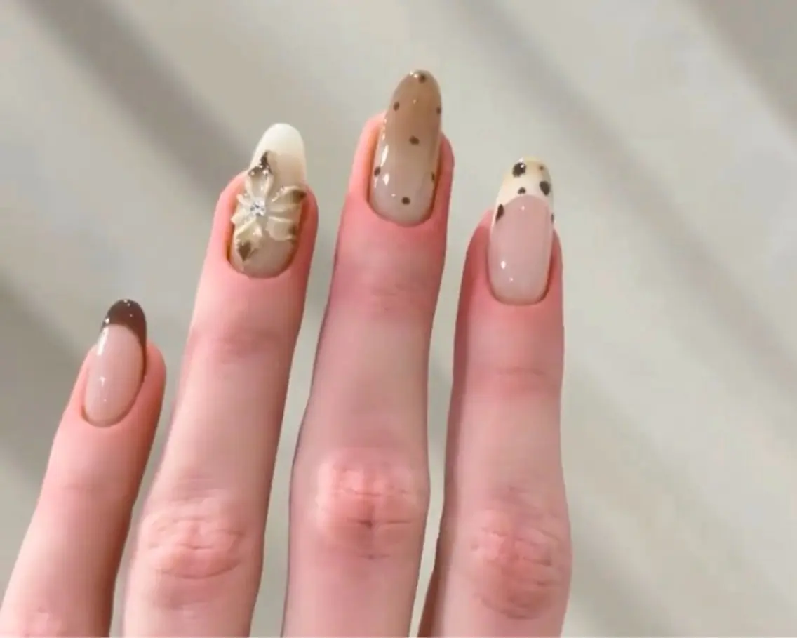 ネイル 長さ出し フラッシュネイル フットネイル フレンチネイル ガラスフレンチ ハンドネイル Ayumi Hello 嵐のネイルデザイン