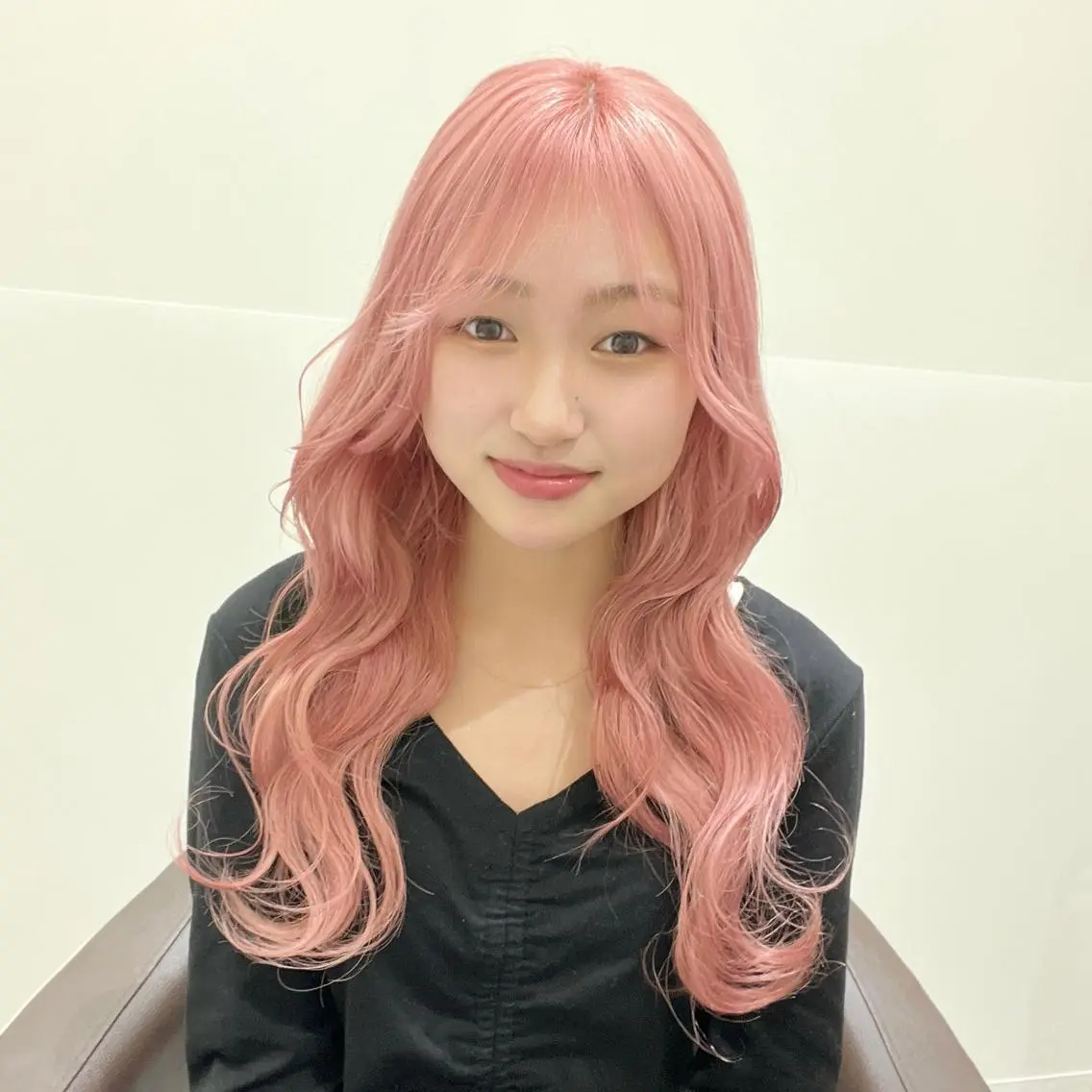 ロング カラー 🩵ブリーチカラー MIORI🩵のヘアスタイル