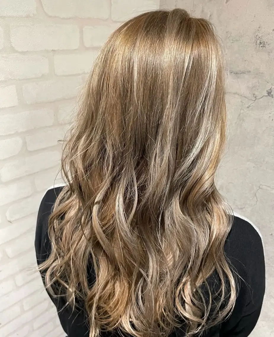ロング カラー ヘアアレンジ ブロンド グレージュ ヘアカラー トリートメント ヘアセット トップスタイリスト Shoyaのヘアスタイル
