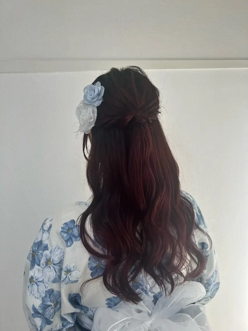 ロング ヘアアレンジ ハーフアップ 大羅 海比のヘアスタイル
