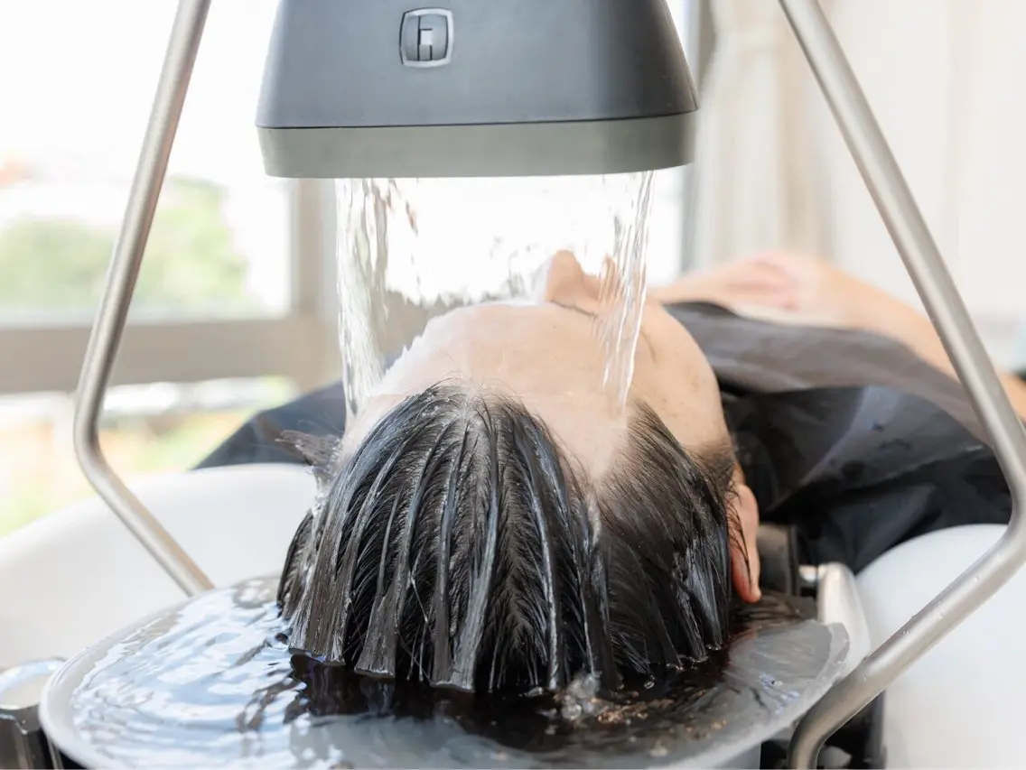 【話題の頭浸浴🧖🏼‍♀️】全体カラー+ 頭浸浴💆🏼‍♀️🫧+プレゼント🎁付きの写真
