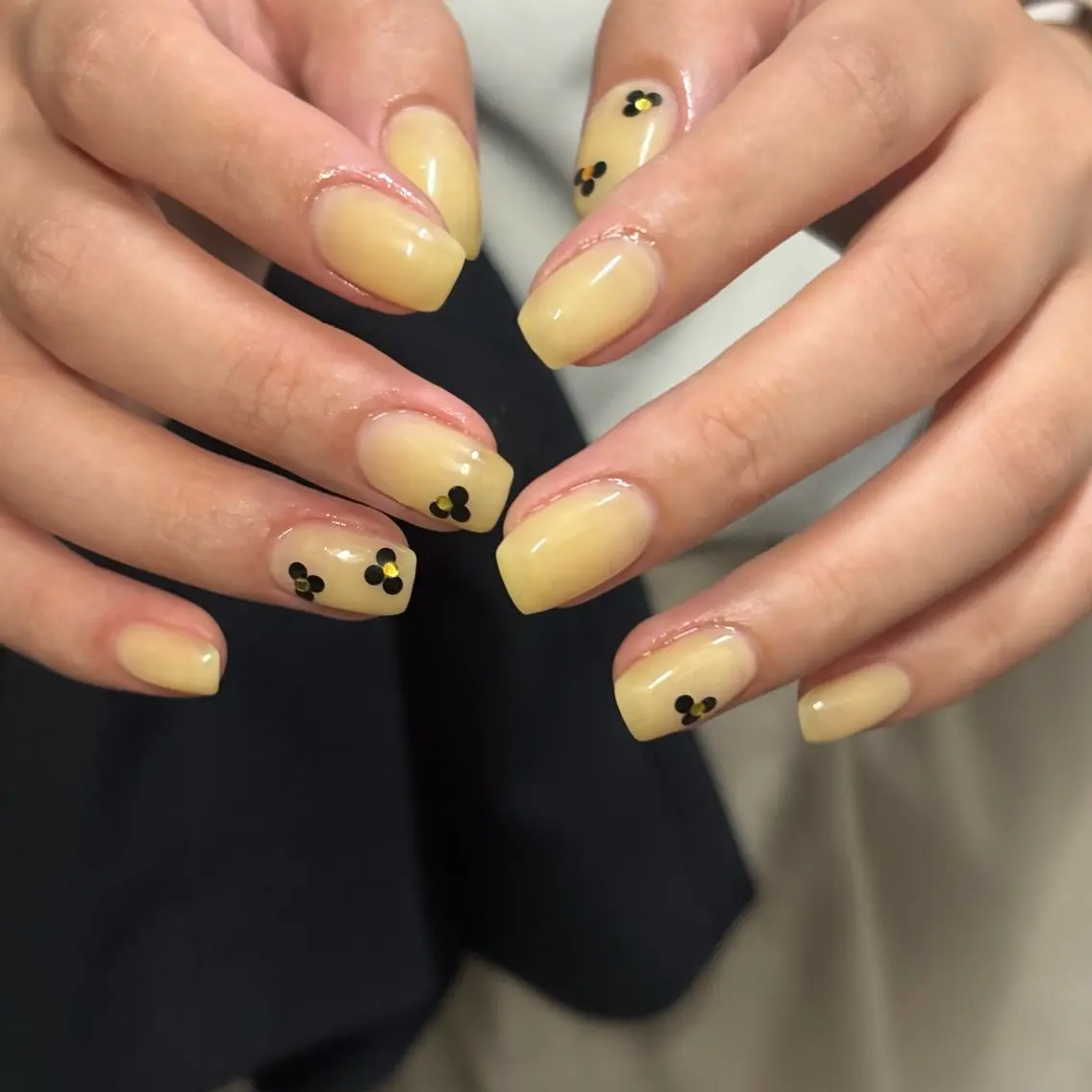 ネイル ハンドネイル カメレオン京橋🌻 草葉由佳のネイルデザイン