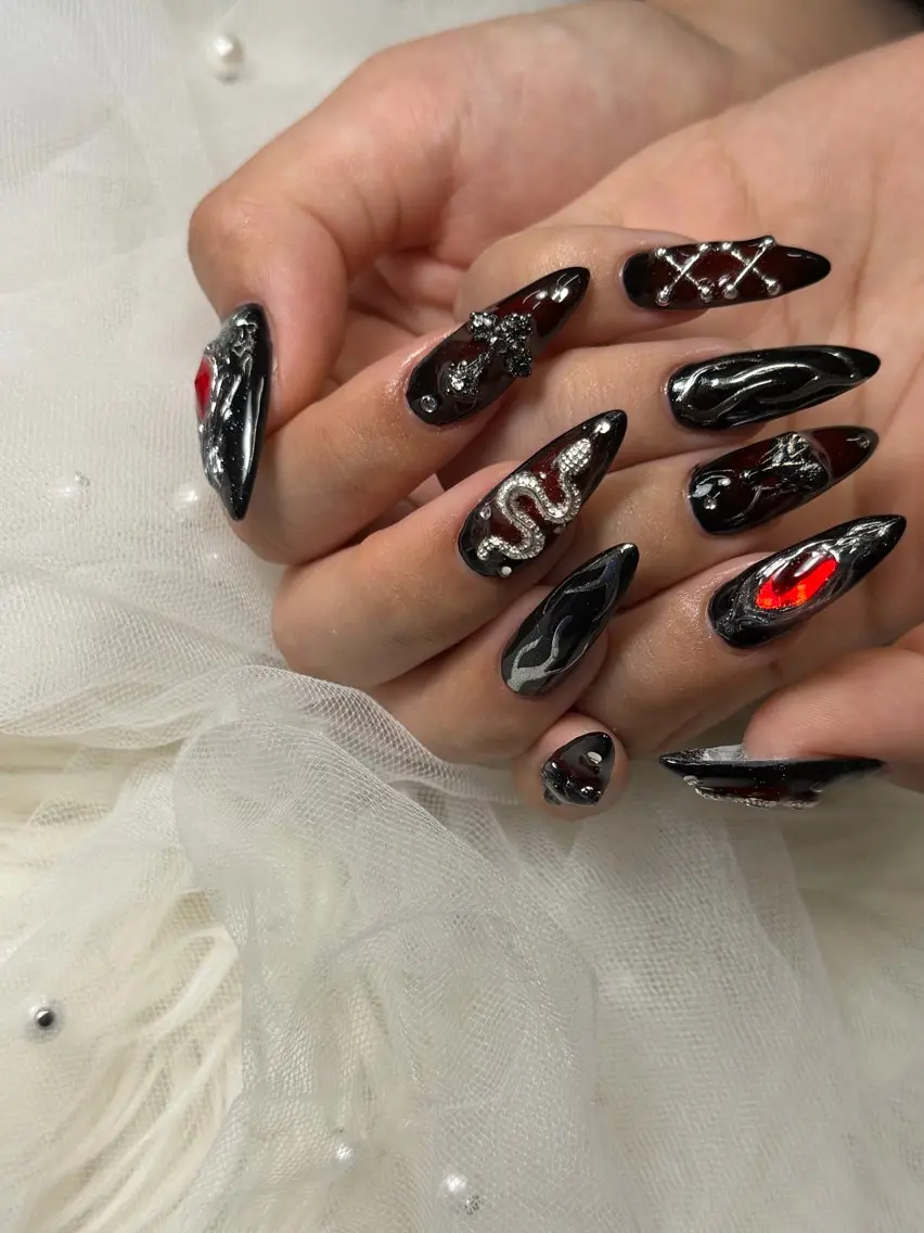 ネイル ロングネイル ハンドネイル SIRANGANA フィルイン/長さ出しのネイルデザイン