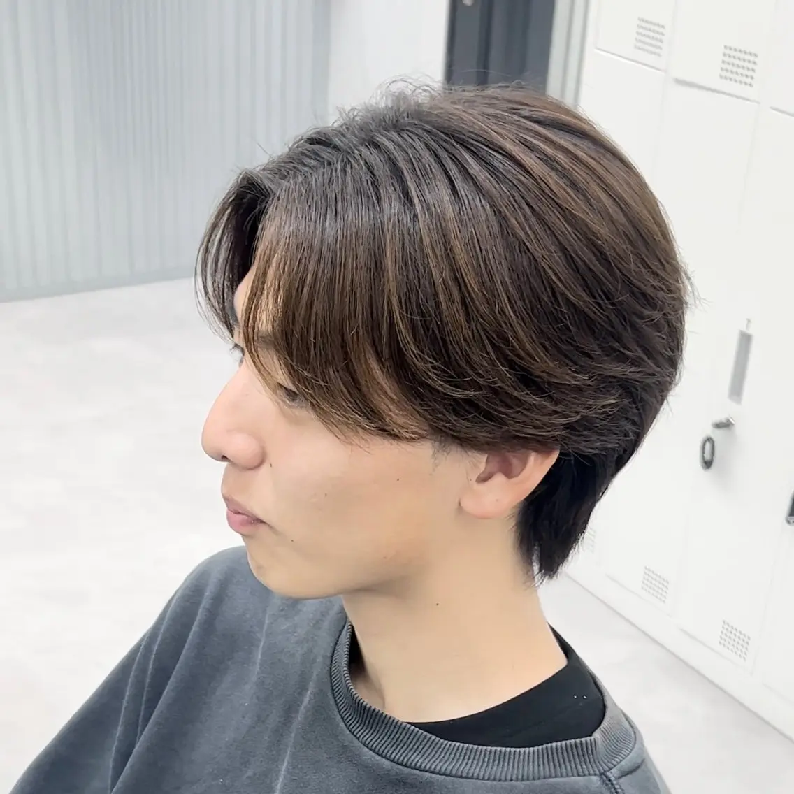 ショート パーマ メンズ カット パーマ ヘアセット 曲がる縮毛矯正 LIBER 　岩名のヘアスタイル