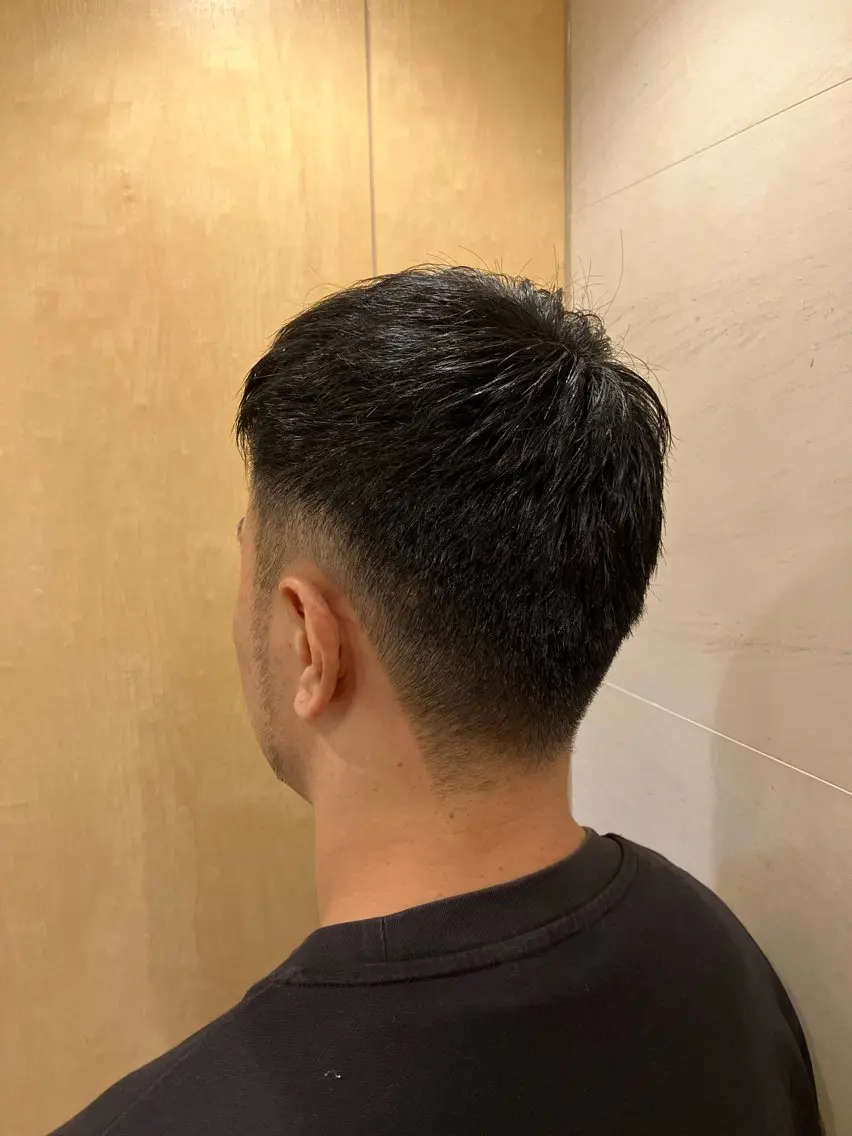 ショート メンズ SAKI SAKIのヘアスタイル