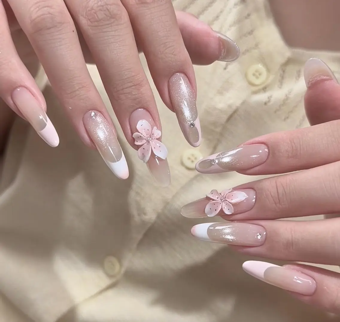 ネイル ハンドネイル 🎀 NaNa_nailのネイルデザイン