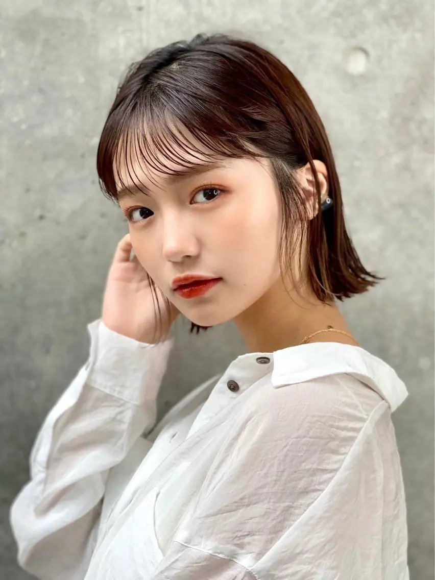 ミディアム アッシュ カット ヘアカラー トリートメント 🫧岡野/透明感🍃 /髪質改善🫧のヘアスタイル
