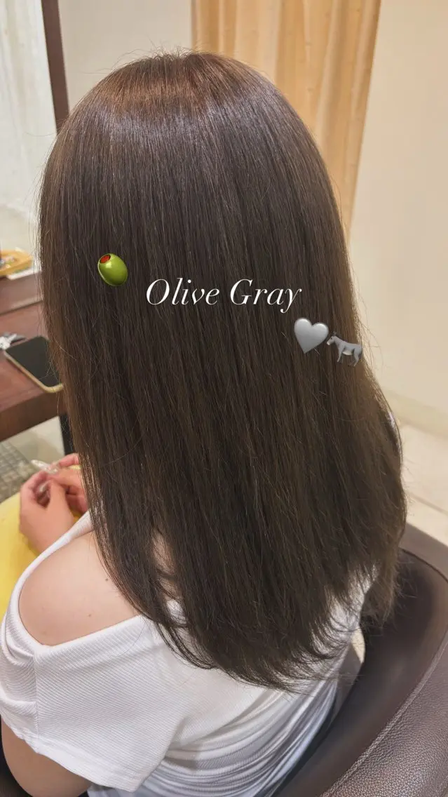 ミディアム ベージュ/ピンク IBUKI🍒のヘアスタイル