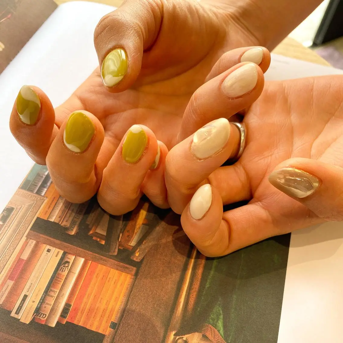 ネイル nailsalon ULLのネイルデザイン