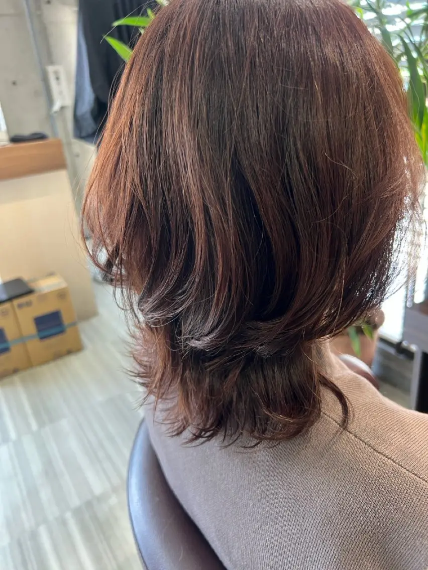 ミディアム カット ヘアカラー トリートメント 【南草津】髪質改善 ヘナカラー＆縮毛矯正のヘアスタイル