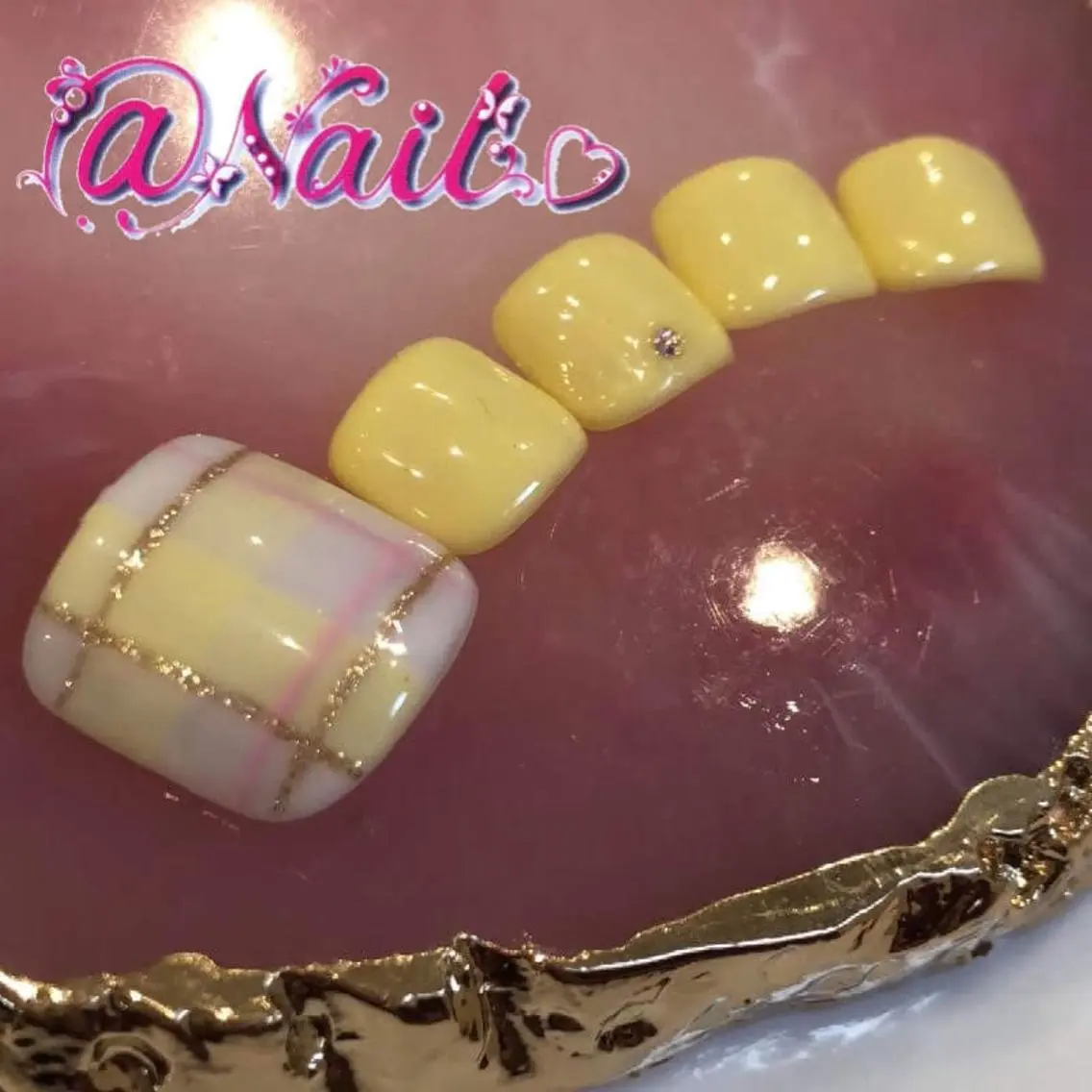 ネイル ネイルチップ 小尾 栞のネイルデザイン