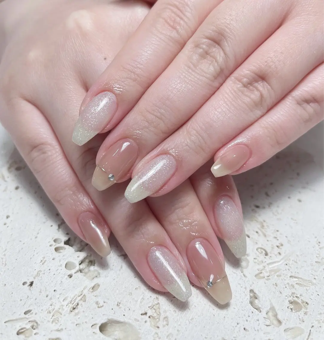 ネイル AURA NAIL 🌟鶴見店のネイルデザイン