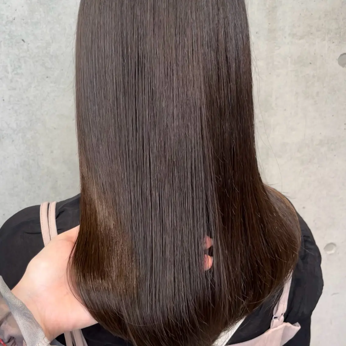 セミロング aren ／透明感colorのヘアスタイル