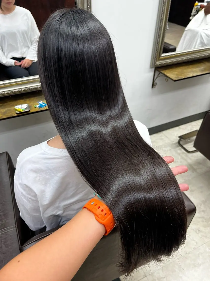 ロング 産休の為お休みです! 小島凜のヘアスタイル