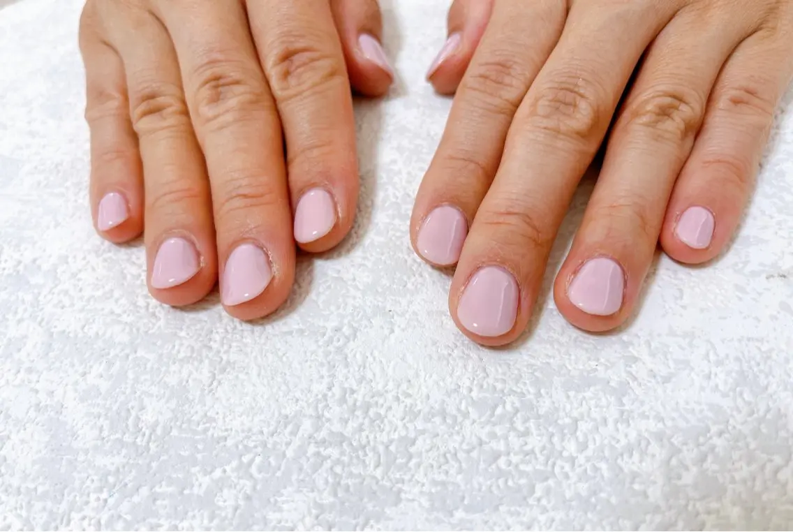 ネイル オーロラネイル フラワーネイル フットネイル フレンチネイル ジェルネイル ハンドネイル mogunail &blowのネイルデザイン
