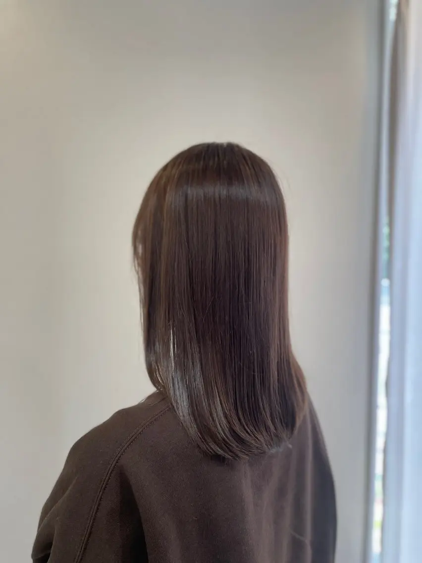 ロング アッシュ アッシュブラウン カット ヘアカラー 大人ナチュラル🌿/ 鶴見区/高野亜湖のヘアスタイル