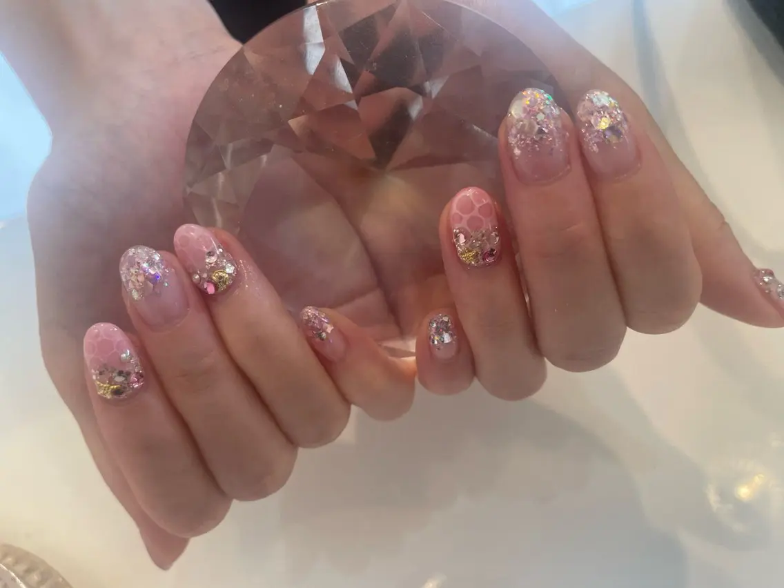 ネイル ♡ビジュール♡ NAIL &まつ毛のマツエク・マツパデザイン