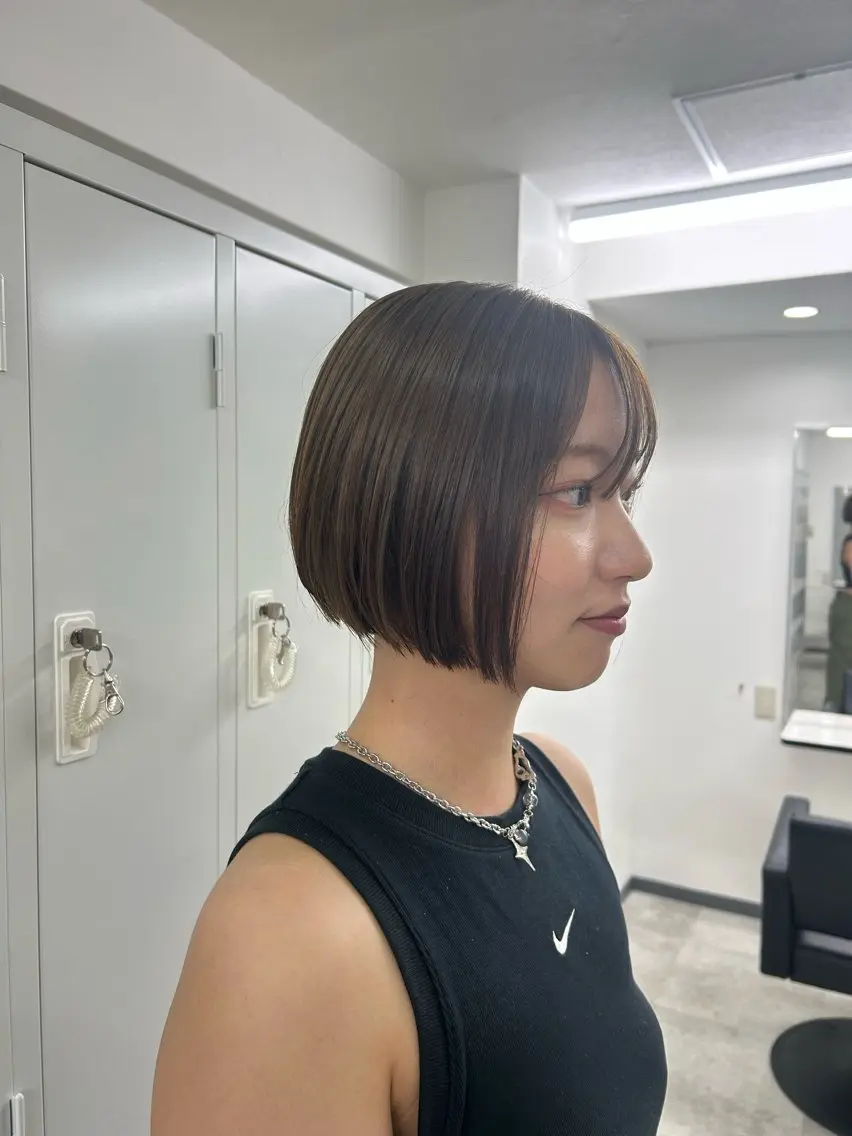 ショート ボブ 堀川 咲のマツエク・マツパデザイン