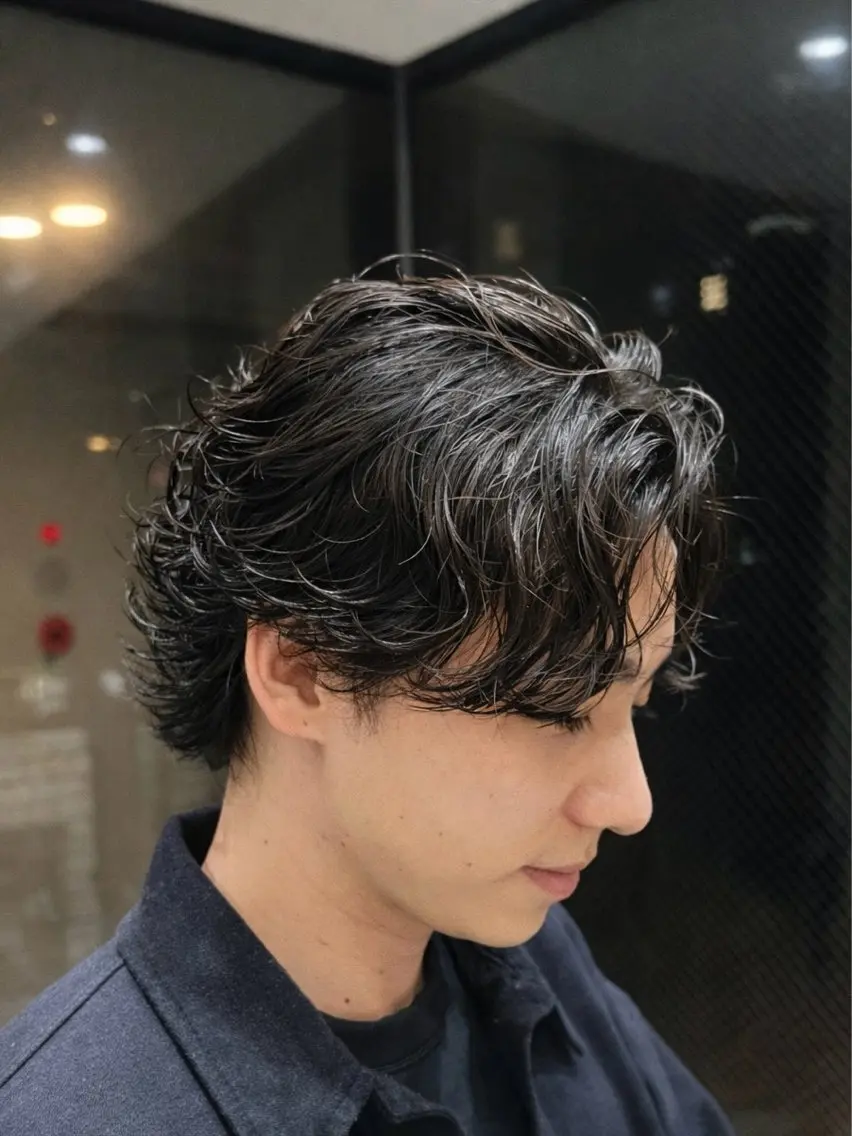 ミディアム パーマ メンズ カット パーマ トリートメント 🇺🇸サーフカール 🇺🇸ケンシロウのヘアスタイル