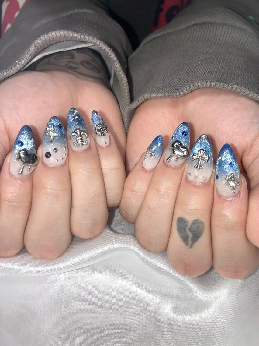 ネイル ジェルネイル マグネットネイル ハンドネイル Nail ヌシん家 AKANEのネイルデザイン