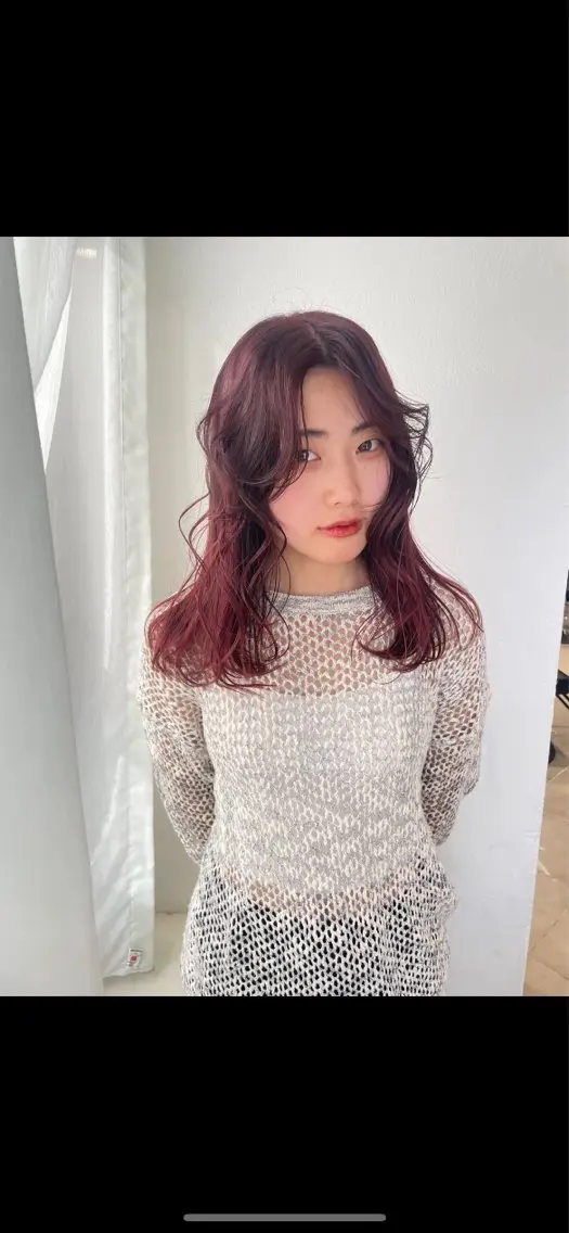ミディアム カラー ブリーチ ボルドーカラー ダブルカラー ブリーチなしカラー HIBIKI/原宿 ハッシュカット🪄のヘアスタイル