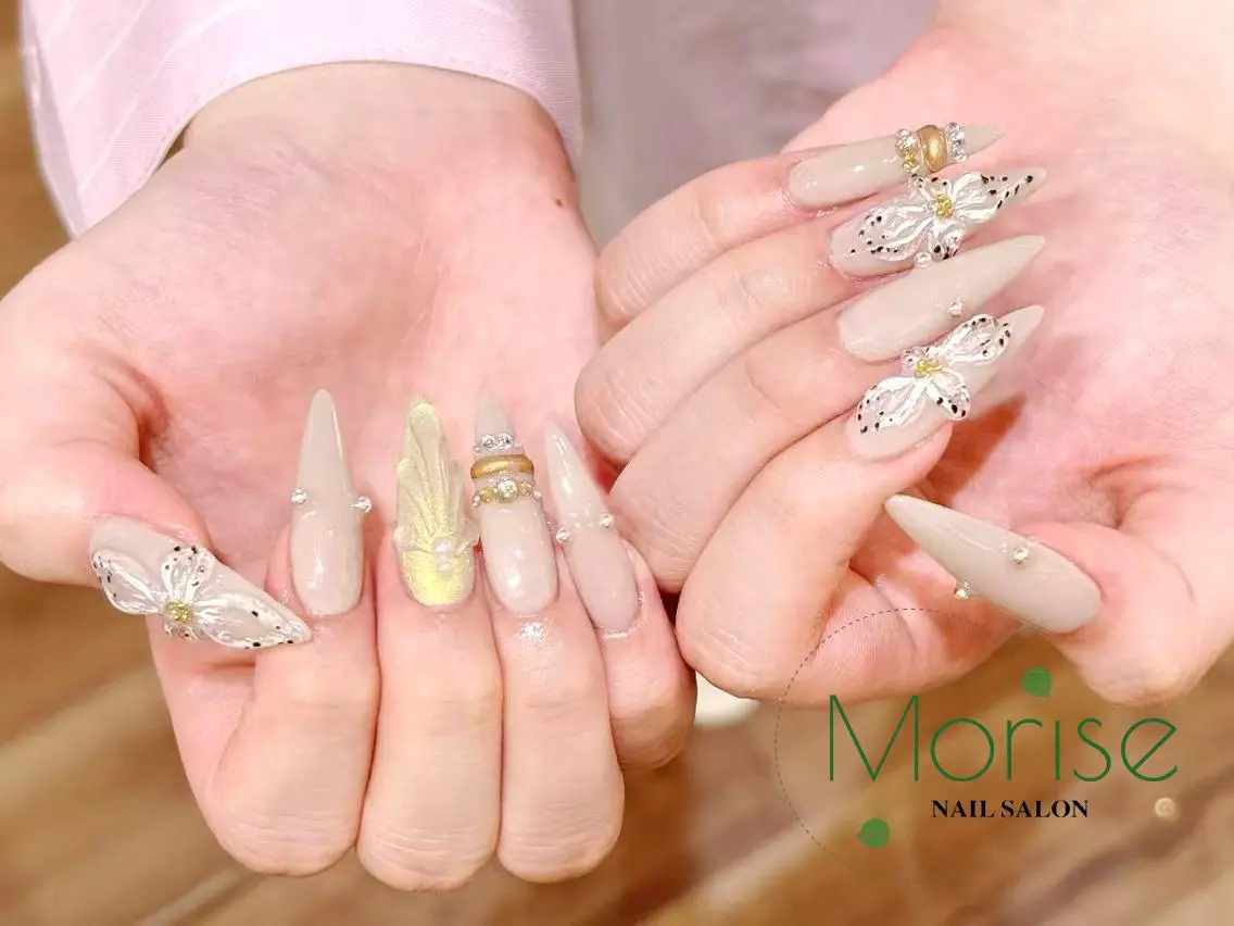 ネイル 長さ出し フットネイル フレンチネイル ジェルネイル ガーリー MoriseNail 表参道のネイルデザイン