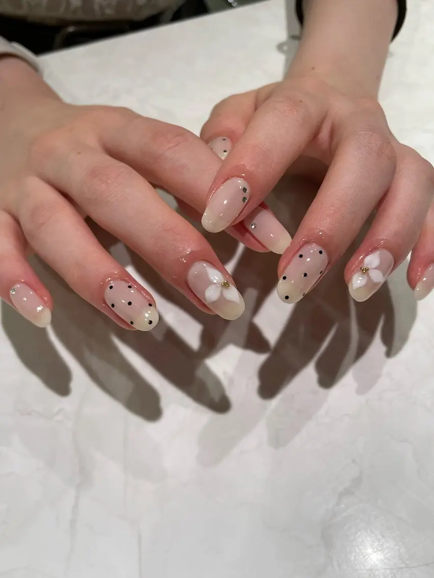 ネイル ハンドネイル C. mireiのネイルデザイン