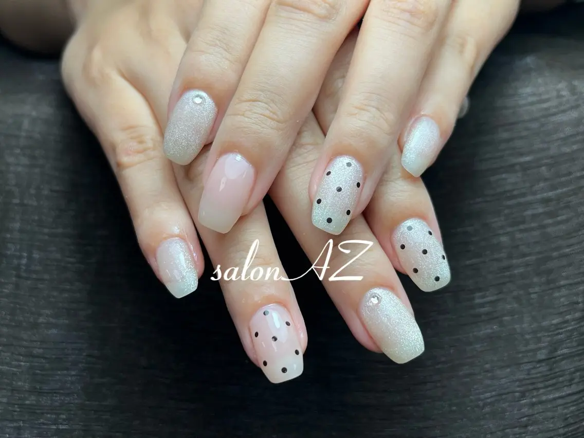 ネイル アートネイル 長さ出し フットネイル フレンチネイル ジェルネイル salon AZのネイルデザイン