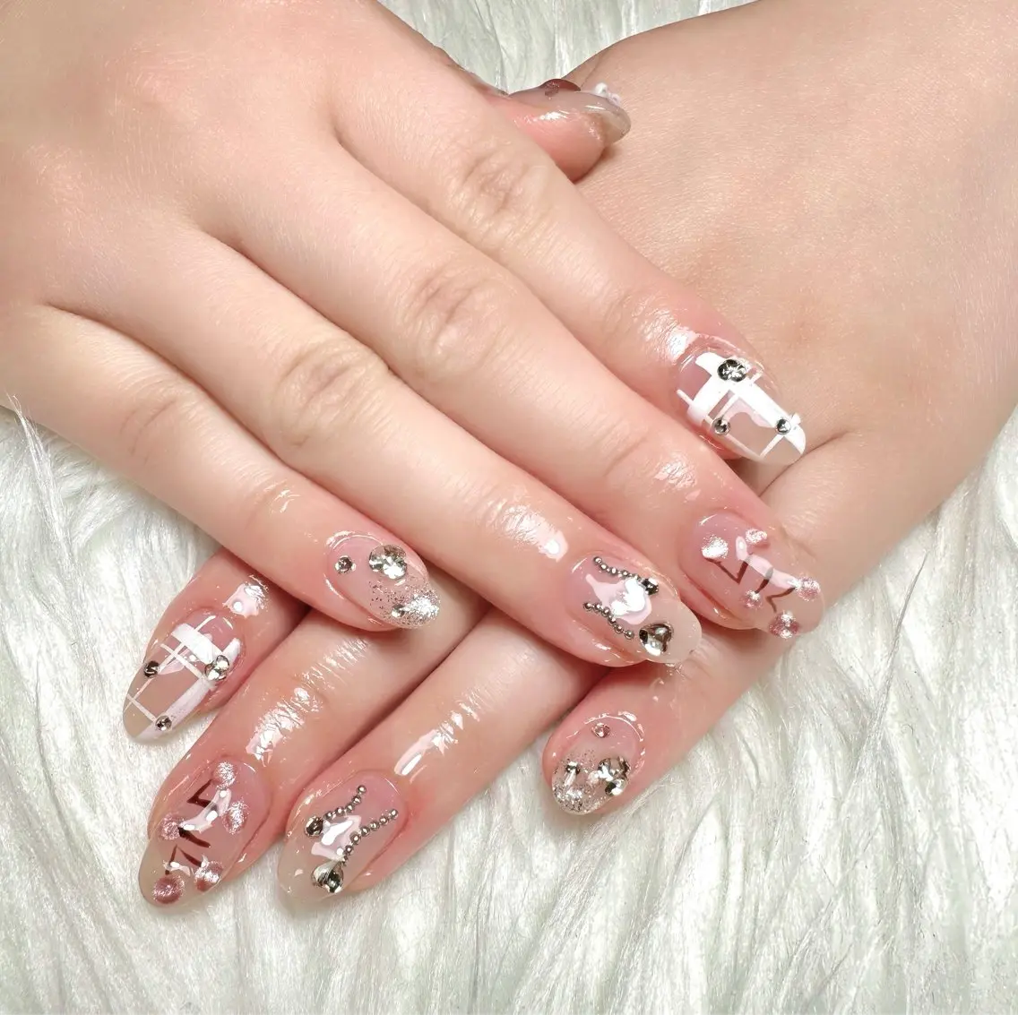 ネイル 持ち込み ハンドネイル untitled Mariのネイルデザイン