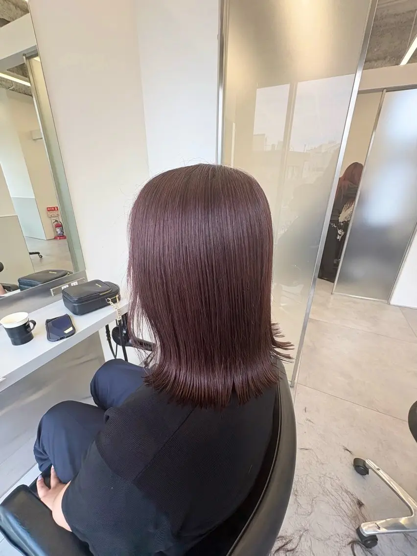 ミディアム カラー ベージュカラー ラベンダーカラー ピンクカラー ピンクベージュ ヘアカラー 天野 利咲のヘアスタイル